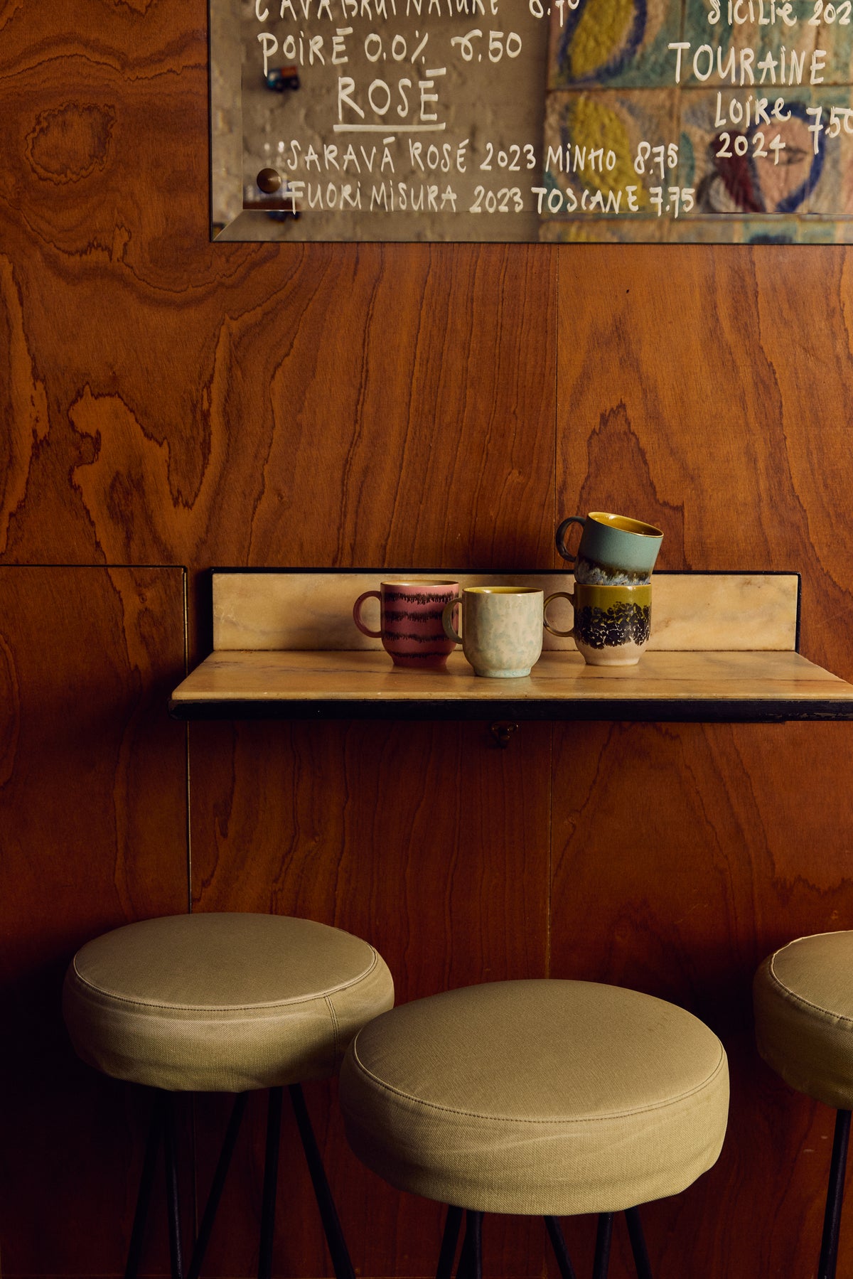 70s ceramics: café mug, calming (per stuk)