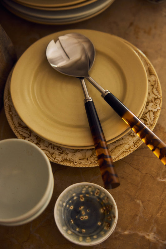 Salad cutlery