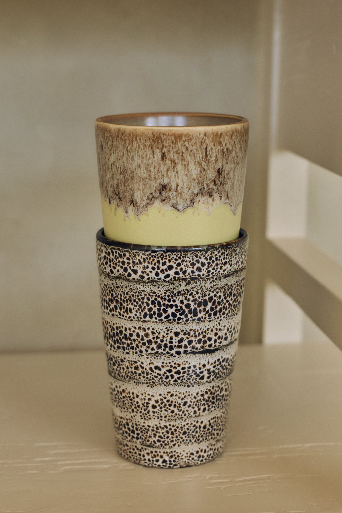 70s ceramics: tea mug