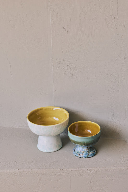 70s ceramics: tapas bowl on base S, lotus