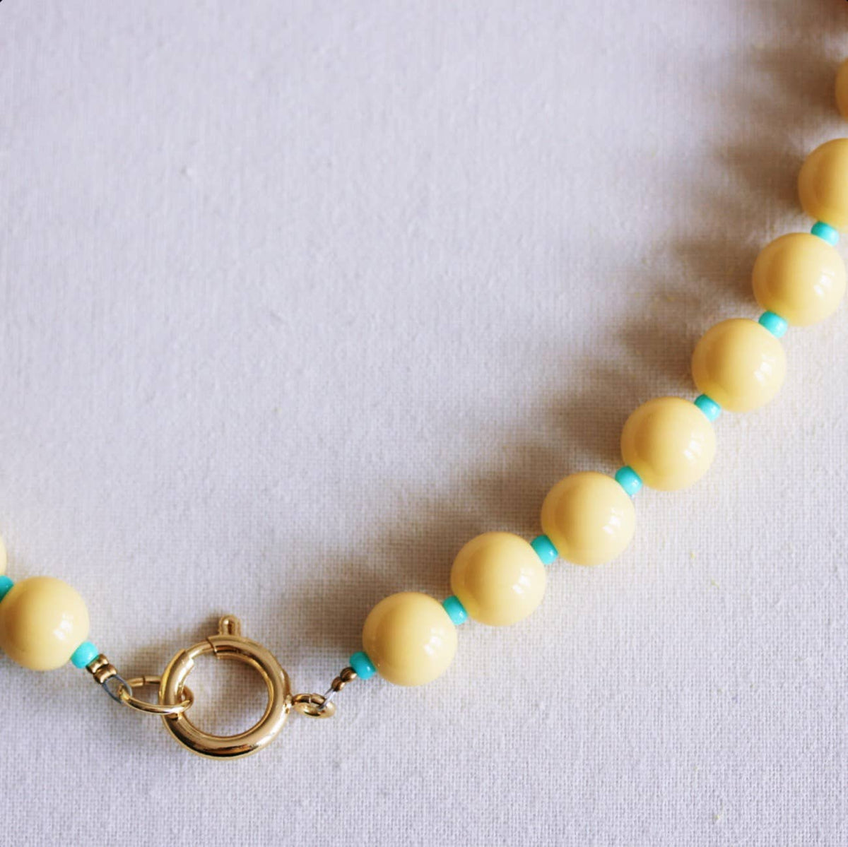 Ketting met Miyuki-kralen - geel/mint