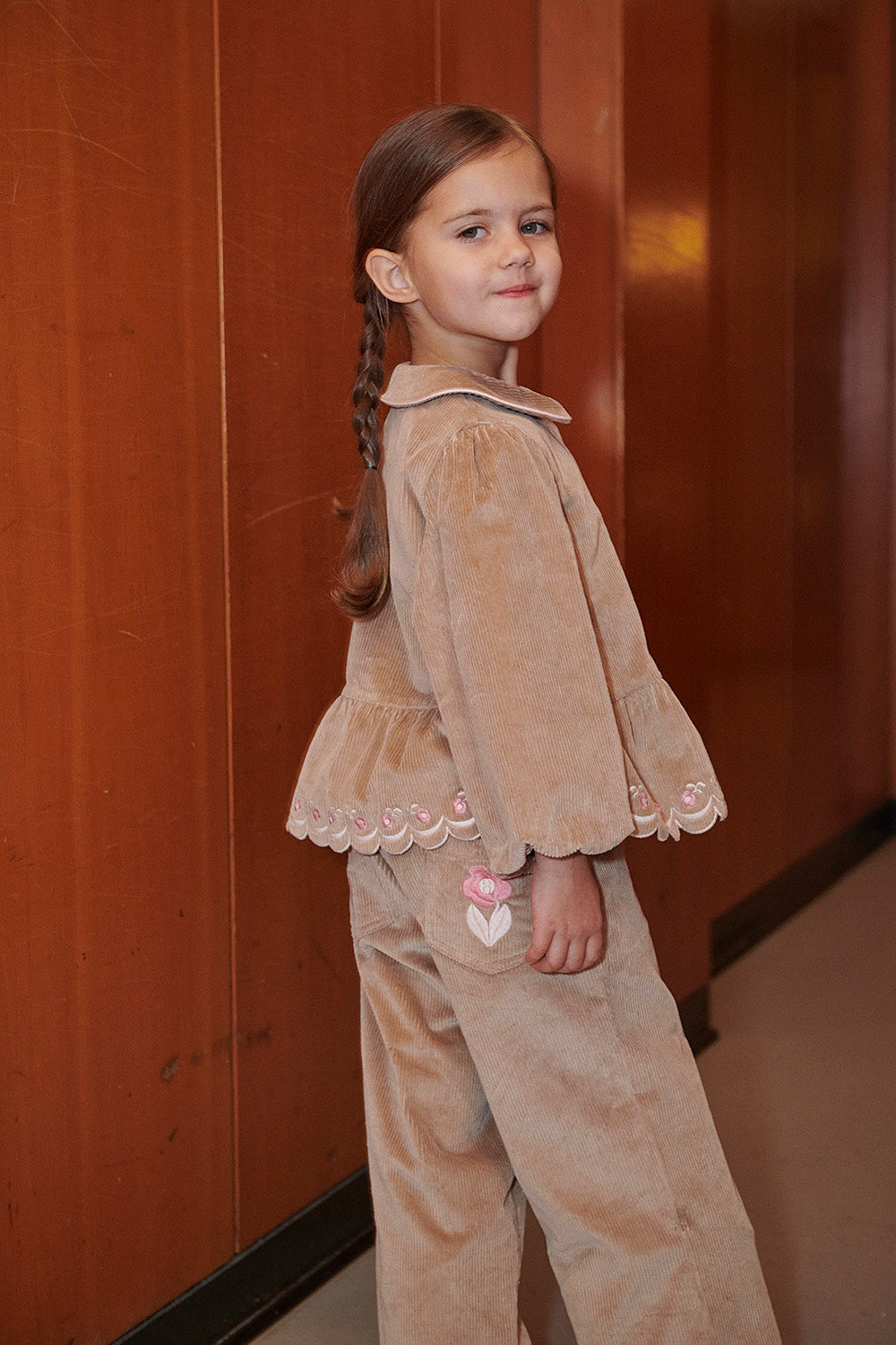 Corduroy Broek met Wijde Pijp en Borduursel Beige